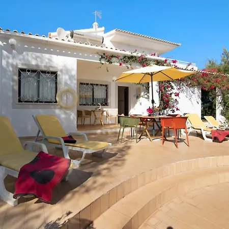 Casa Da Alfarrobeira *