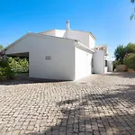 Casa Da Alfarrobeira * Loulé