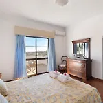 Casa Da Alfarrobeira