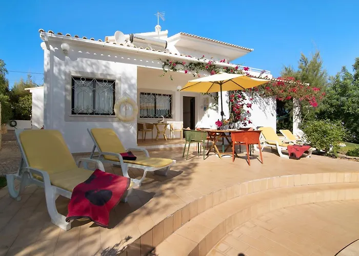 Casa Da Alfarrobeira *