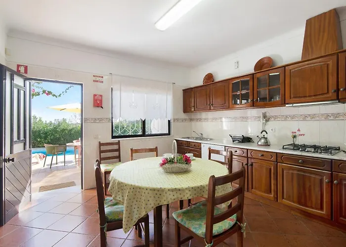 ヴィラ Casa Da Alfarrobeira *