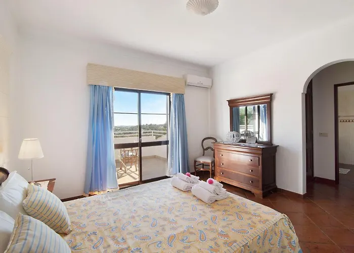 Casa Da Alfarrobeira *