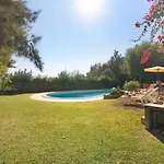 Casa Da Alfarrobeira *