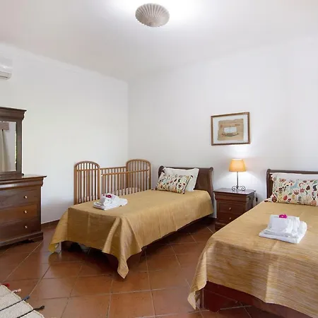 Casa Da Alfarrobeira * Loulé